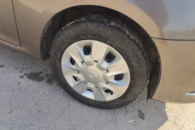 Used Baojun 630 2013 1.5L manual standard version
