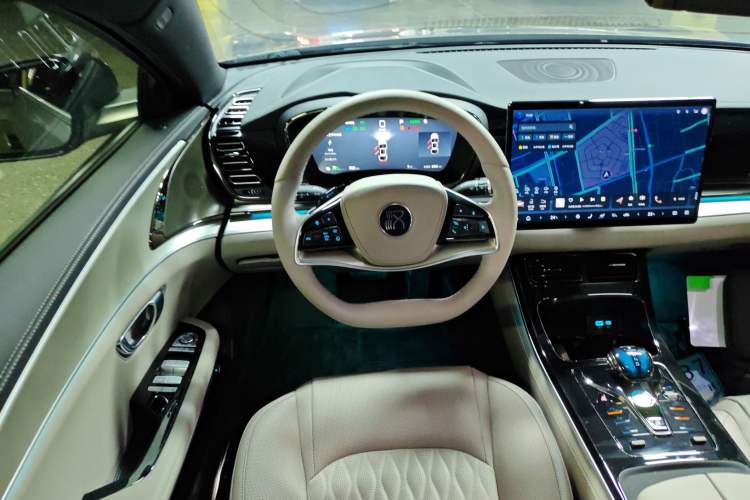 Used BYD Han 2025 EV Intelligent Driving Version 506KM Prestige Model