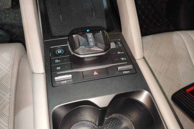 Used BYD Yuan UP 2024 401 km Active Version
