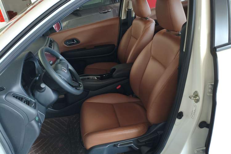 Used Honda Vezel 2017 1.5L CVT 2WD Comfort Model Left Front Seat