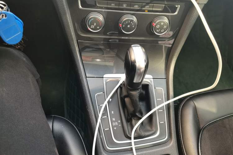 Used Volkswagen Golf 2020 200TSI DSG Comfortable and Ambitious Edition