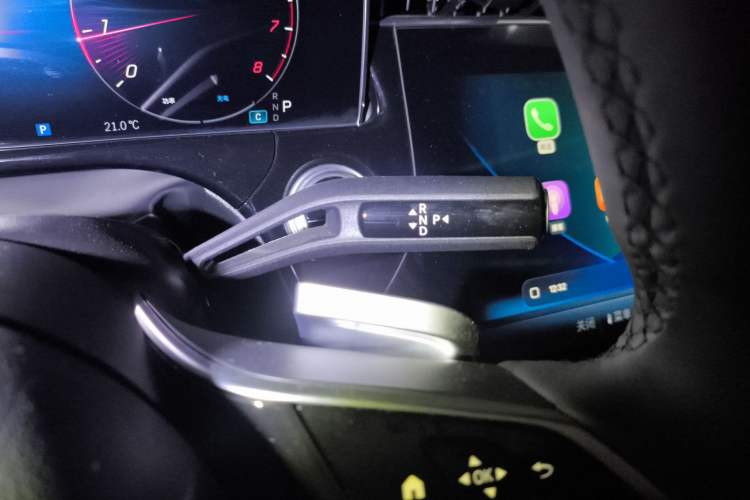 Used Mercedes-Benz E-Class 2025 E 300 L Luxury Model Gear Lever