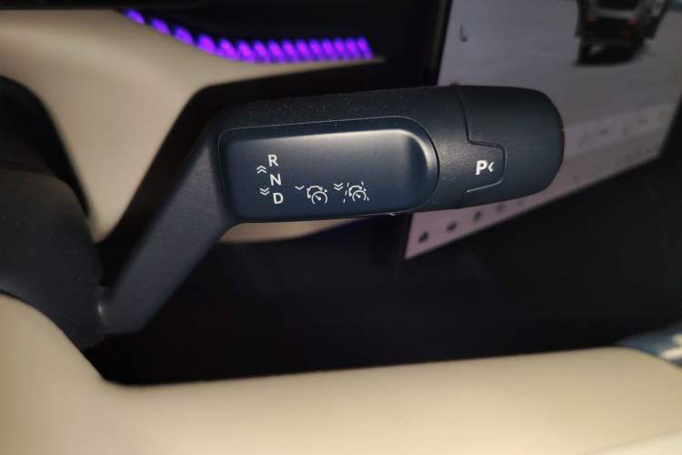 Used Zeekr 007 2024 Rear-Drive Enhanced Version 75 kWh
