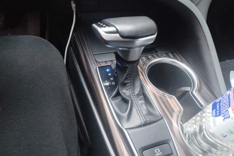 Used Toyota Camry 2019 Revised Version 2.0G Luxury Edition