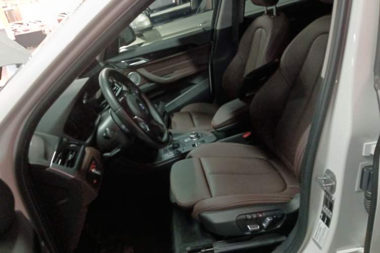 Used BMW X1 2022 sDrive25Li Leading Model
