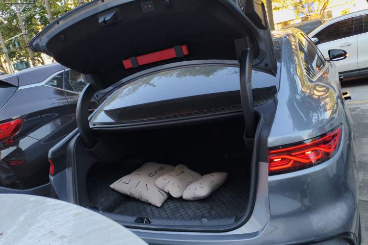 Used BYD Han 2023 EV Champion Edition 605KM Front-Drive Premium Model