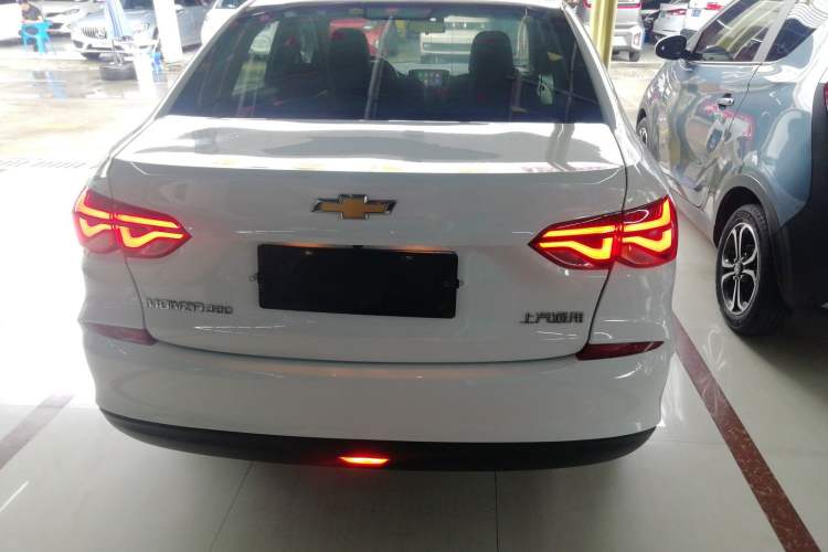 Used Chevrolet Monza 2022 320 Automatic Enjoyment Sunroof Version