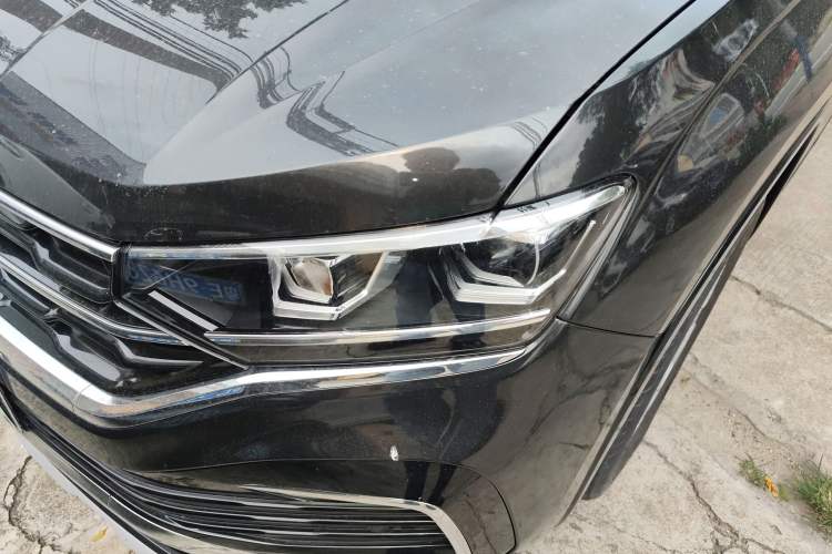 Used Volkswagen Tayron X 2020 330TSI Two-Wheel Drive Luxury Smart Connectivity Version Left Front Headlight