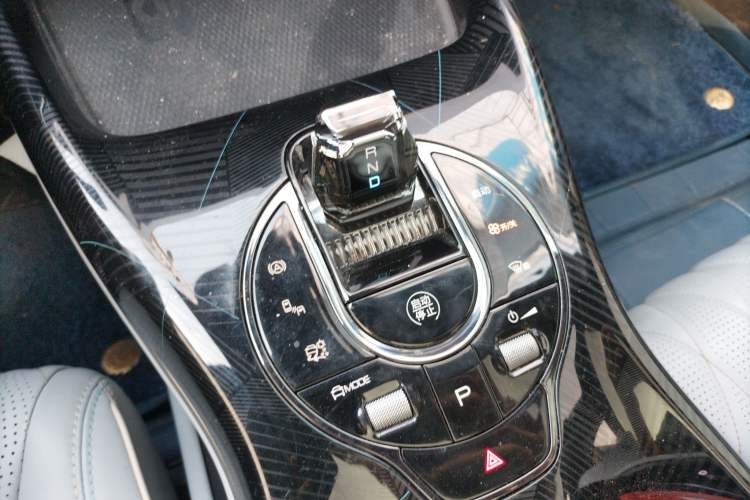 Used BYD Seal 2022 550 km Standard Range Rear-Wheel Drive Prestige Version