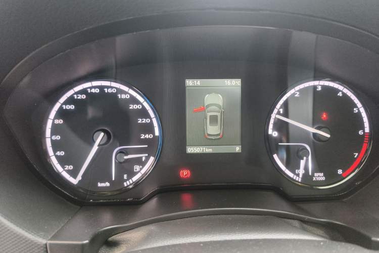 Used Qoros 5 2017 1.6T Automatic Prestige Model