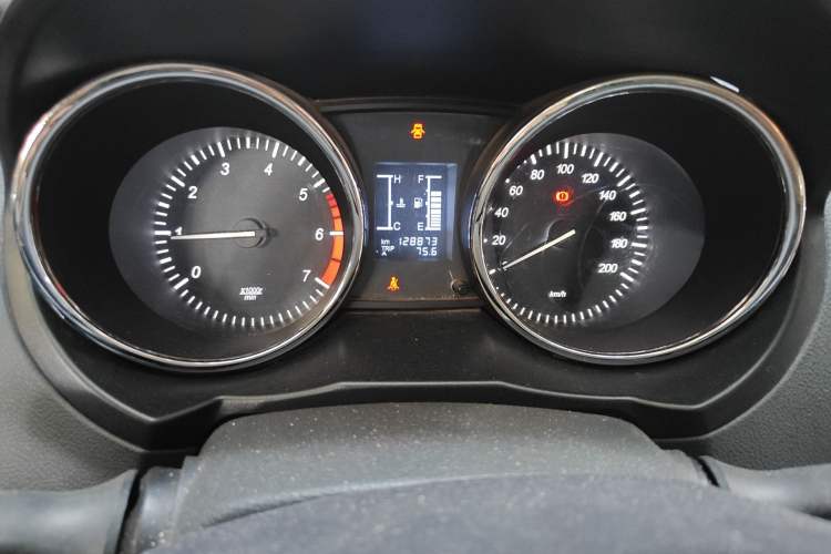 Used HYOSOW S3 2016 1.5L Manual Entrepreneurship Model
