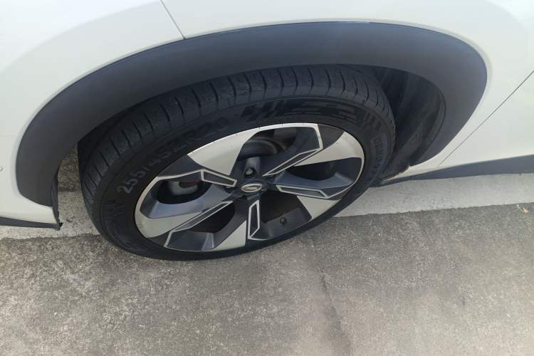 Used AION V 2020 80 MAX Edition Exterior 4