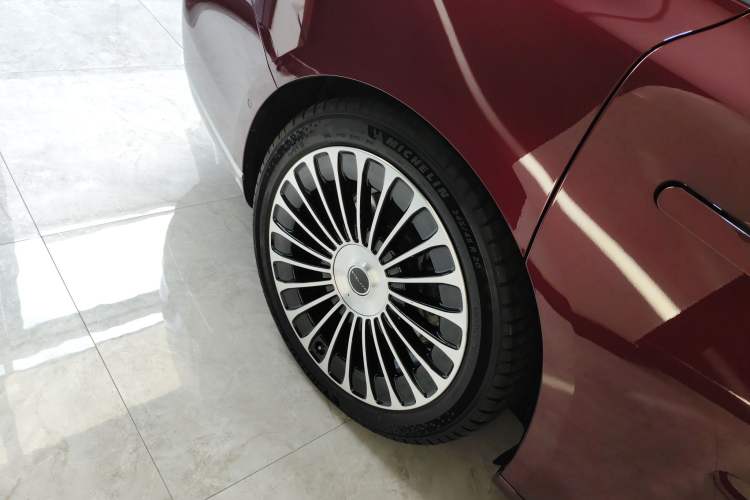 Used Hima Stelato S9 2025 Extended-Range Ultra
