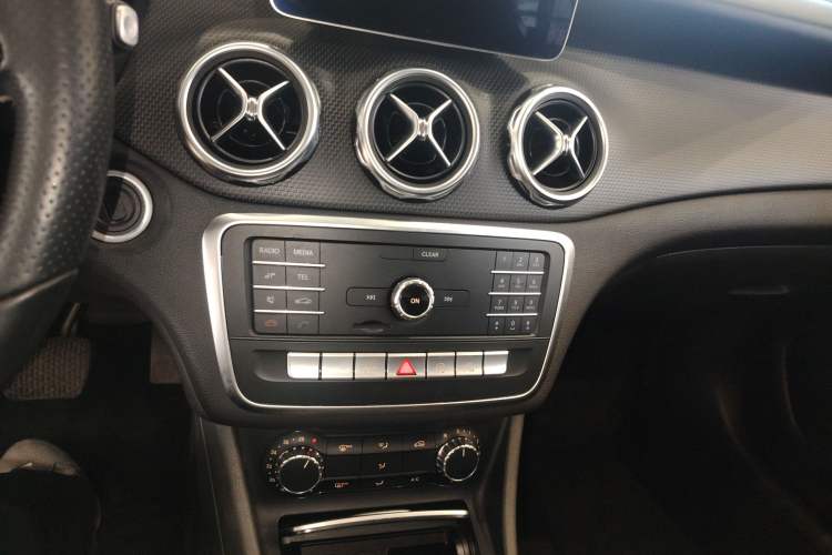 Used Mercedes-Benz GLA 2018 GLA 200 Sport Edition
