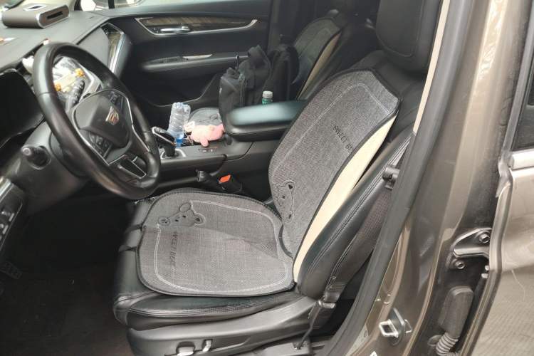 Used Cadillac XT5 2016 25T Luxury Model Left Front Seat