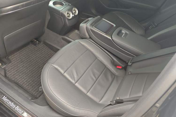 Used Mercedes-Benz E-Class 2018 Facelift E 320 L Sport 4MATIC
