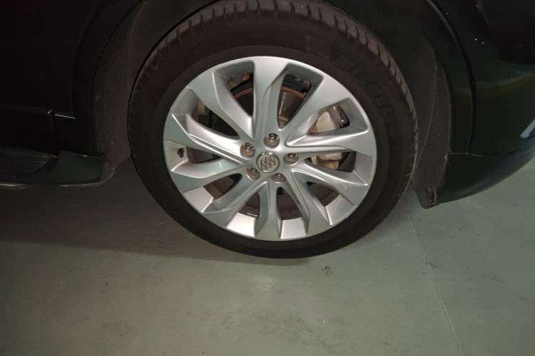 Used Buick Envision 2014 28T All-Wheel-Drive Versatile Sports Flagship Edition
