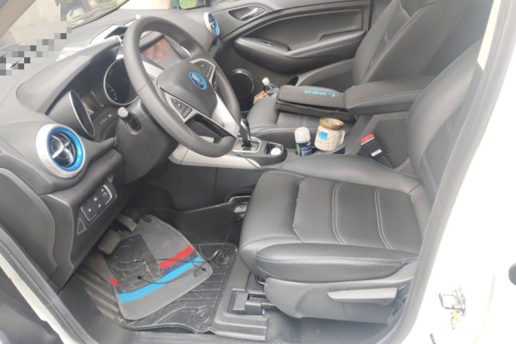 Used BYD Yuan New Energy 2018 EV360 Smart Connect Cool Edition Left Front Seat