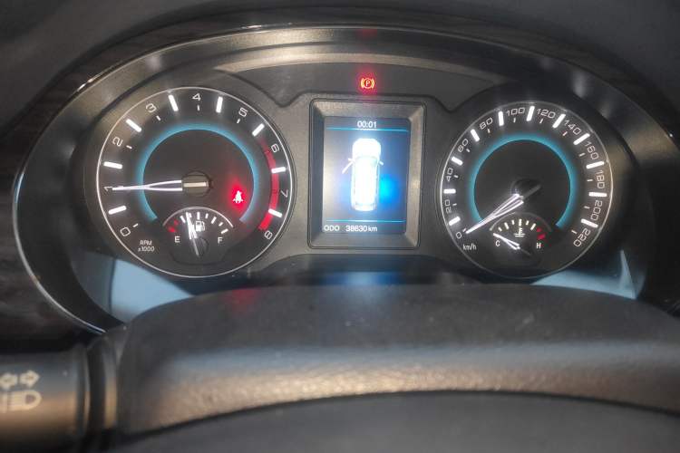 Used Haval H2 2016 Red-Label 1.5T Manual Two-Wheel Drive Luxury Model