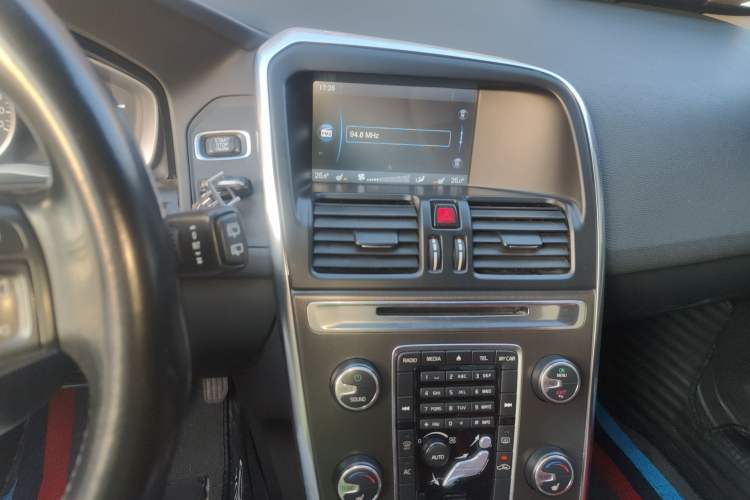 Used Volvo XC60 2014 T5 Zhiyi Edition