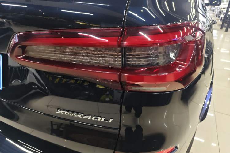 Used BMW X5 2022 Restyled xDrive 40Li M Sport Package
