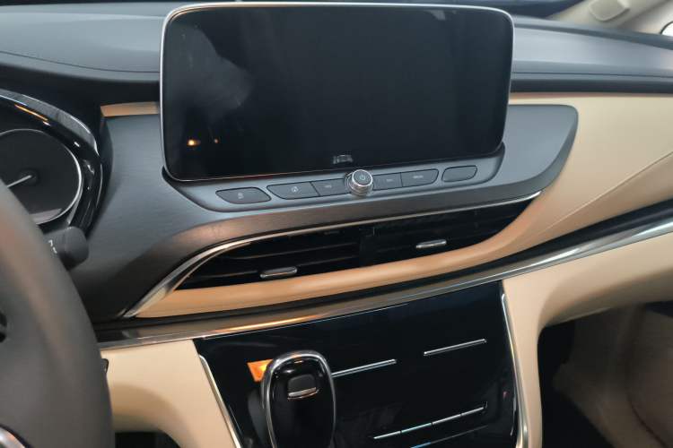 Used Buick GL8 2023 Facelifted Land Cruiser Executive Luxury Version Audio And AC Panel