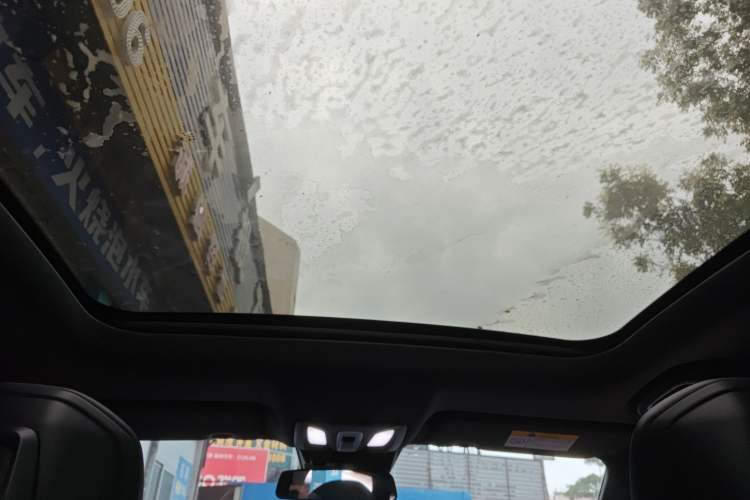 Used CHANGAN UNI-V 2022 1.5T Prestige Version Headliner