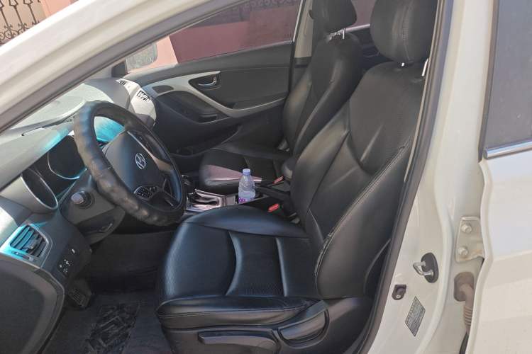 Used Hyundai Elantra (5th Generation / Langdong) 2013 1.6L Automatic Luxury Model Left Front Seat