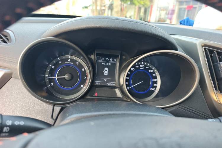 Used Changan CS35 2017 1.6L Manual Luxury Model
