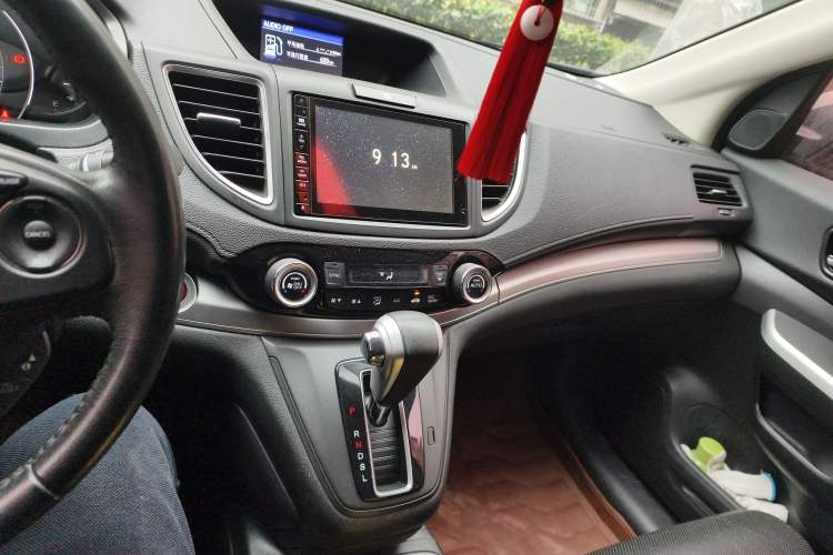 Used Honda CR-V 2015 2.4L two-wheel drive luxury version
