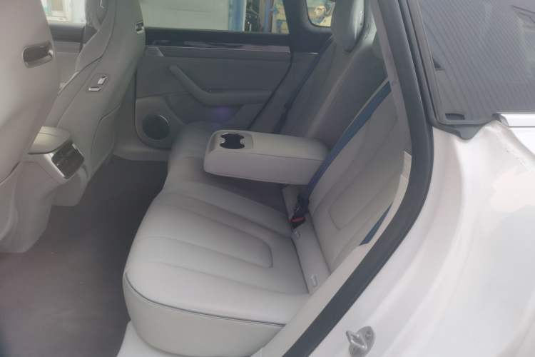 Used Hima Luxeed S7 2025 855 km Max