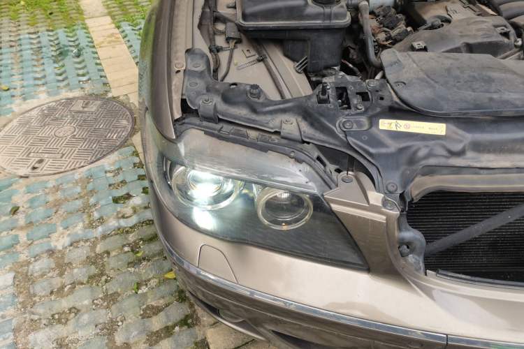 Used BMW 7 Series 2007 730Li Downgraded Version Right Front Headlight