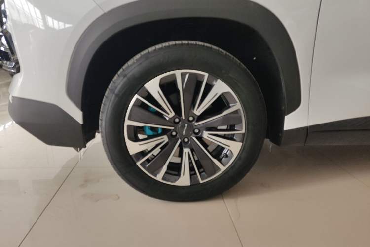 Used JETOUR Dashing i-DM 2023 1.5T DHT Lightning
