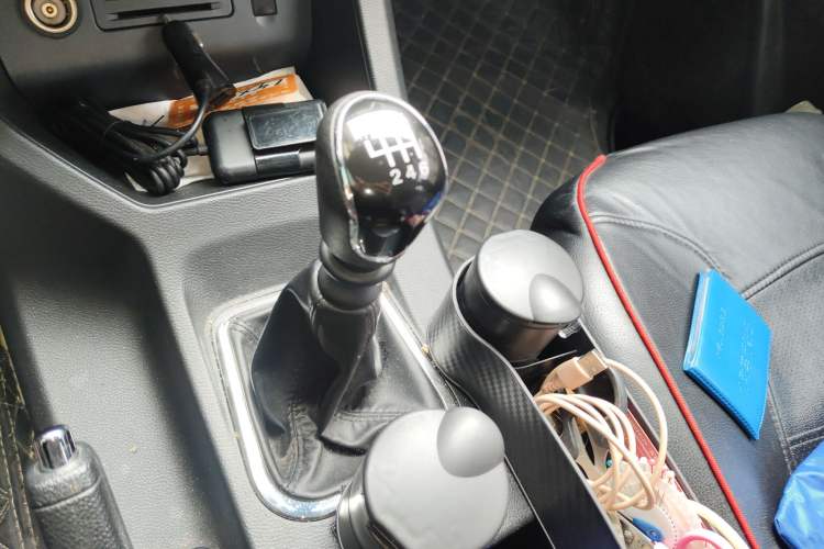 Used FORTHING Lingzhi 2022 M5L 2.0L Utility Model 7 Seats