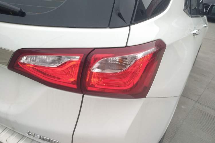 Used Chevrolet Equinox 2019 535T Automatic YuJie Edition China VI