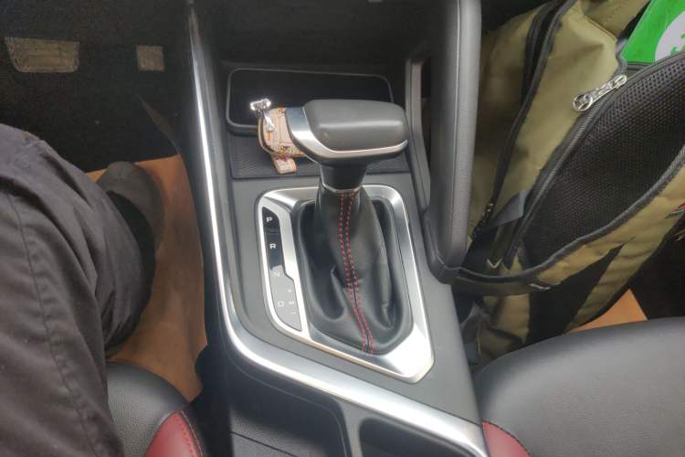 Used Geely Auto Vision X3 2021 PRO 1.5L CVT Deluxe Model Gear Lever