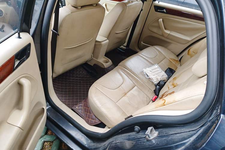 Used Volkswagen Bora 2012 1.6L Manual Comfort Model
