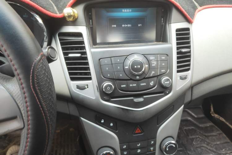 Used Chevrolet Cruze 2013 1.6L SL MT