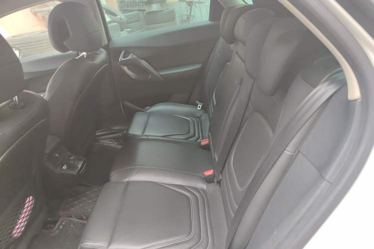 Used DS 5 2014 1.6T Luxury Edition THP160

