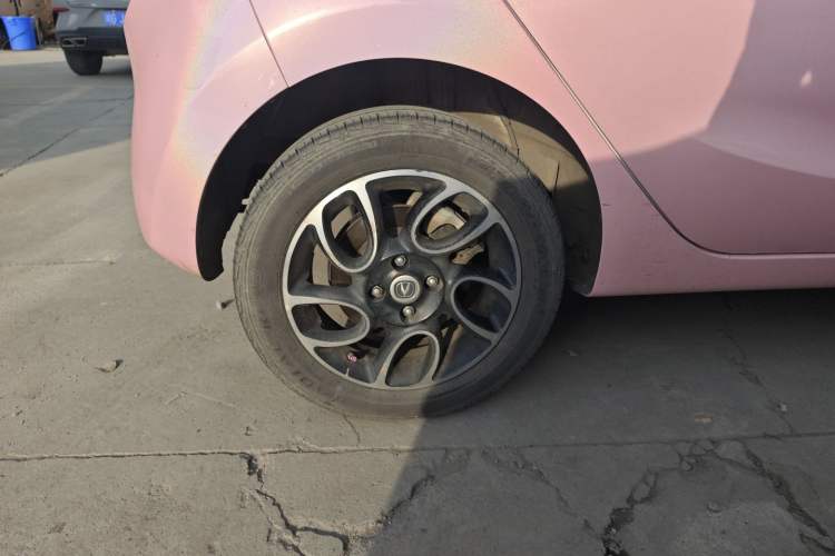 Used Oshan Benni E-Star 2023 Qingxin Edition Colorful Model Lithium Iron Phosphate