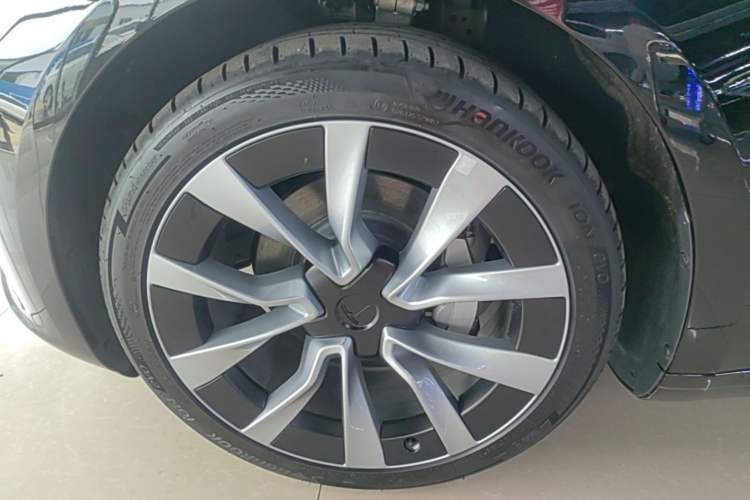 Used Tesla Model 3 2025 Model Revised Rear-Wheel-Drive Version