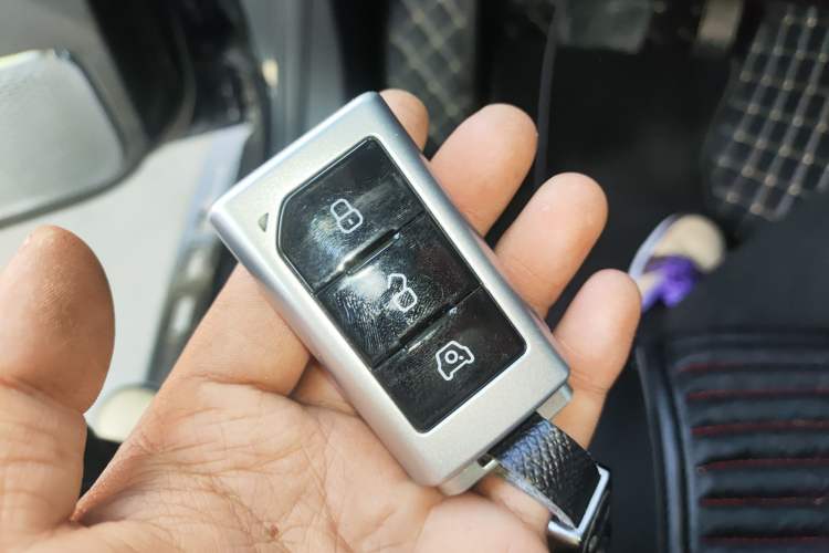 Used 212 T01 2025 2.0T Changfeng
