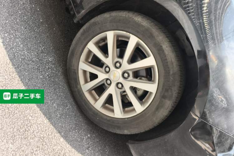 Used Chevrolet Malibu 2018 530T Automatic Luxury Edition Right Front Wheel Hub