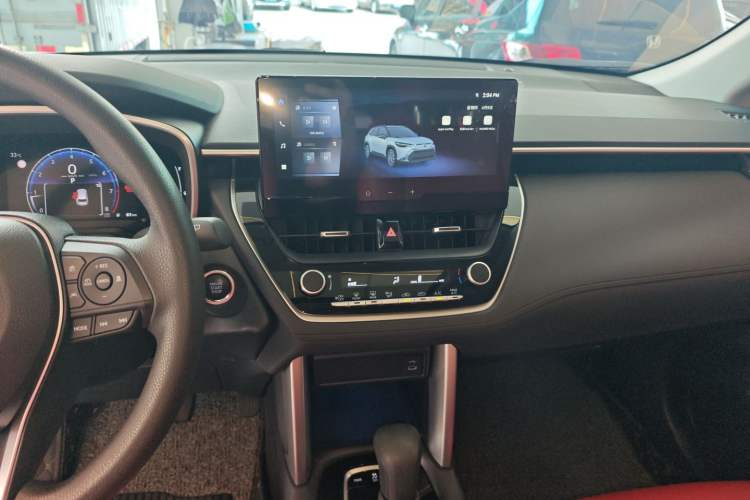 Used Toyota FRONTLANDER 2023 2.0L CVT Luxury Edition Audio And AC Panel