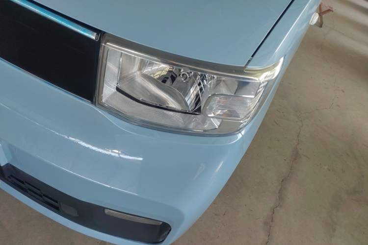 Used Wuling Hongguang MINIEV 2020 Freedom Version Lithium Iron Phosphate Left Front Headlight