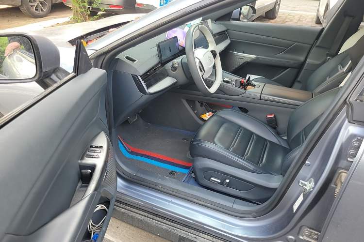 Used Dongfeng eπ eπ007 2024 530 Pro Version Driver Seat