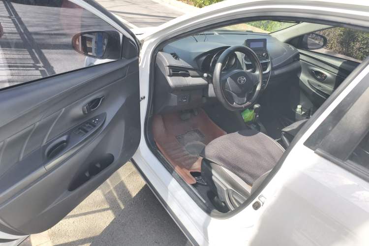 Used Toyota YARiS L Zhi Xuan 2020 X-Trail X 1.5L CVT Leading Edition