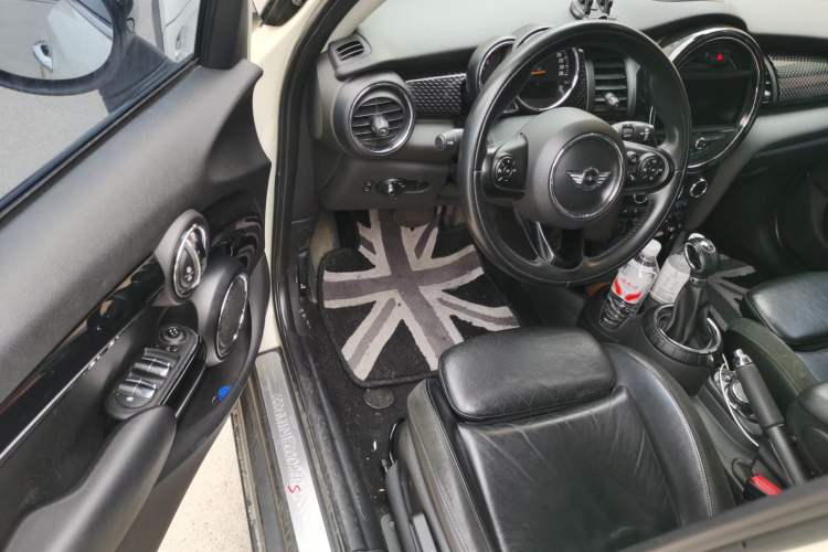 Used MINI MINI 2015 2.0T COOPER S Five-Door Edition