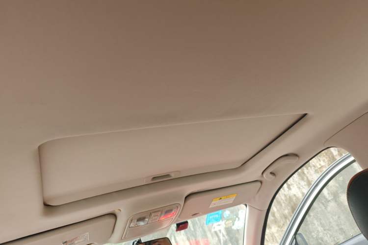 Used CHANGAN OSHAN CX70 2016 1.6L Manual Luxury Model