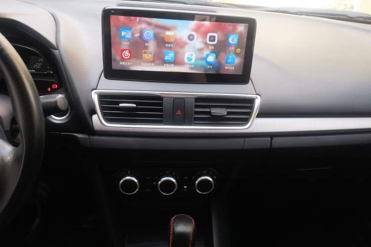 Used Mazda 3 Axela 2014 Sedan 1.5L Automatic Comfort Model Audio And AC Panel